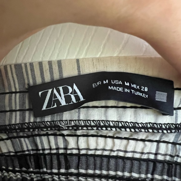 Zara Check Stretch top - Picture 3 of 11